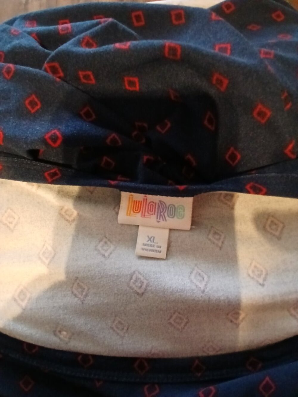 LuLaRoe CARLY High Low Dress Buttery soft Navy Blue,Red Womens Size XL #018 - Picture 4 of 5